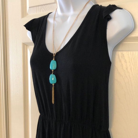 Black Flutter Sleeve Romper - Picture 7 of 15